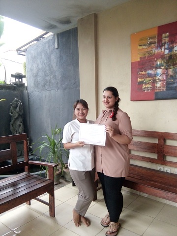 Reeva Bali Spa School Student
